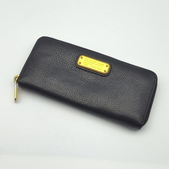 Marc By Marc Jacobs Leather Wallet - Picture 3 of 11